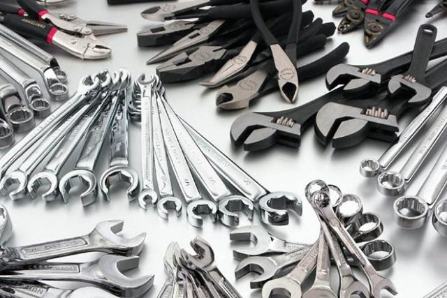 Ferramentas-para-oficina-mecânica-que-são-essenciais-1.jpg